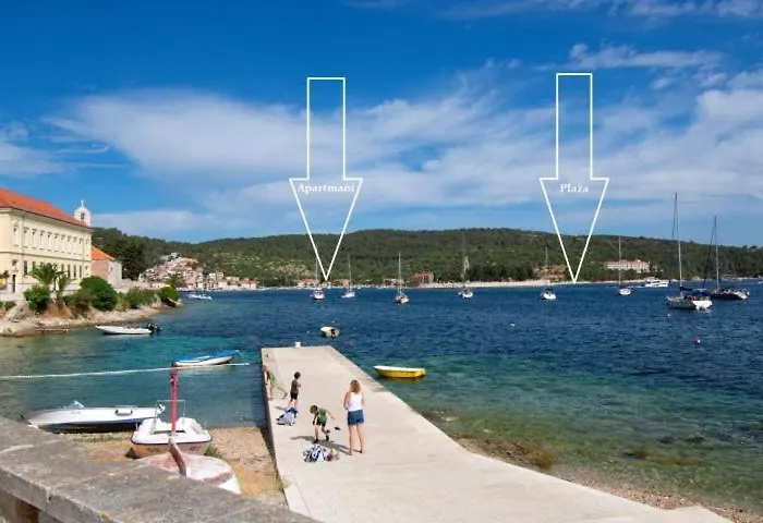 Valentina Apartment Vis